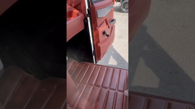 MEGAA AKSIYAA!!! ENDI MATAROLGA KASKA BILAN GENERATOR QO'SHIB BERILADI!!! 😱😱😱 смотреть онлайн