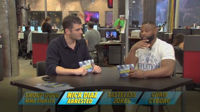 Tyron Woodley Breaks Down Potential Snoop Dogg vs. Wiz Khalifa MMA Fight | The Hollywood Beatdown смотреть онлайн