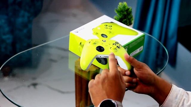 Xbox gamepad controller Unboxing electric volt neon.gameplay on android tablet and Laptop смотреть онлайн