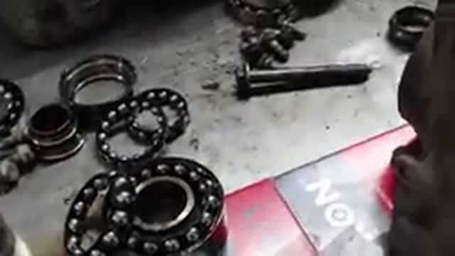 Как убить неубиваемый задний редуктора 3.15 на БМВ Х5 Е70 заменой сальника... Легко! смотреть онлайн