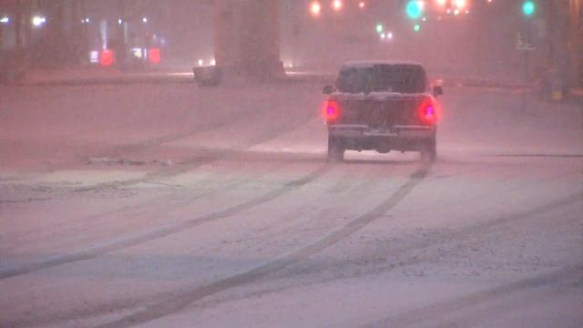 Driving in heavy snow in Tulsa смотреть онлайн
