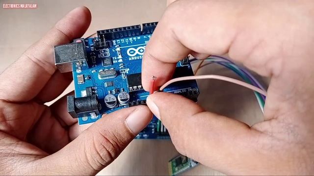 Bluetooth relay control | Hc05 Bluetooth module with arduino смотреть онлайн