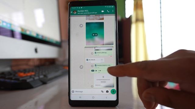 How to like message on WhatsApp on Android device смотреть онлайн