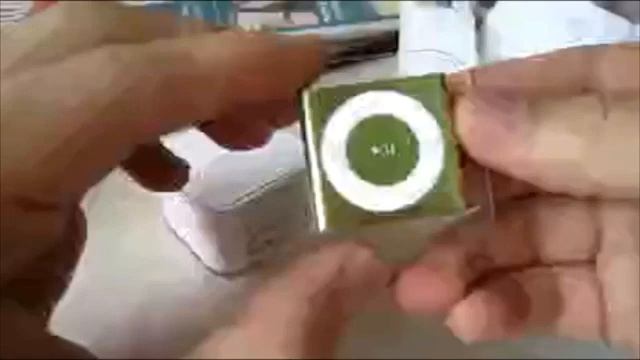 iPod shuffle meme смотреть онлайн