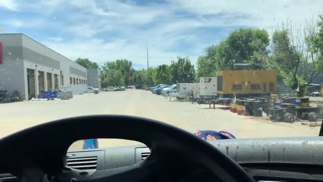 28 Дальнобой По Сша. Перевернуло Фуру. Рабочая Движуха смотреть онлайн