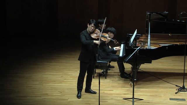 Y. Bowen - Fantasy for Viola and Piano, Op.54 by Sejune Kim, Jinhyung Park смотреть онлайн