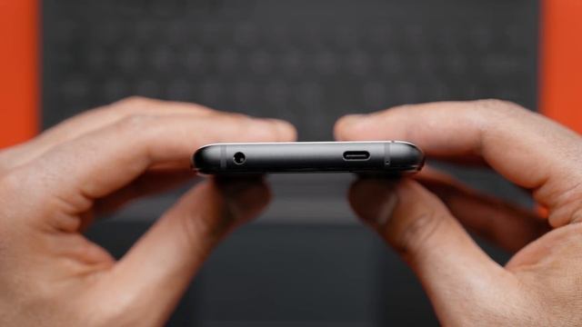 The ROG Phone 5 Review - TOP 5 Amazing Features! смотреть онлайн