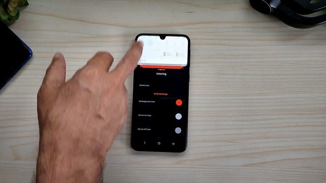 How to Set Up Dark Mode on Your Favorite App | Samsung One UI Coolest Feature! смотреть онлайн