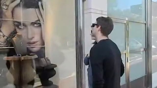 Window shopping in Washington DC with illumiEye™ смотреть онлайн