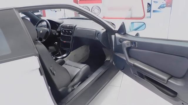 FIAT LENZI - ALFA ROMEO GTV/SPIDER Gtv 2.0i 16V Twin Spark cat L смотреть онлайн