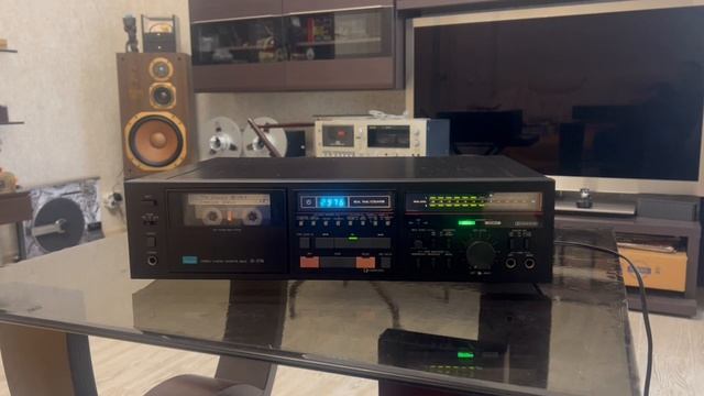 Sansui D570 смотреть онлайн