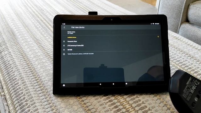 How to Pair a Bluetooth Mouse with the Amazon Fire Tablet смотреть онлайн