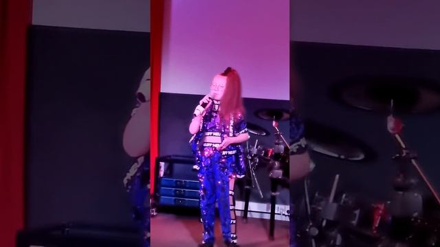 Дебют песни Strong Enough 💥Выступление нашей студии в Саунд Холле ❤#детипоют #cher #strongenough