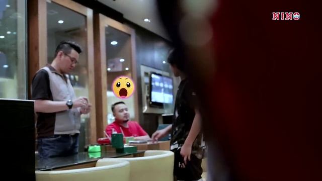 Beli jam 1 milyar pake sendal jepit ditemenin ajudan смотреть онлайн