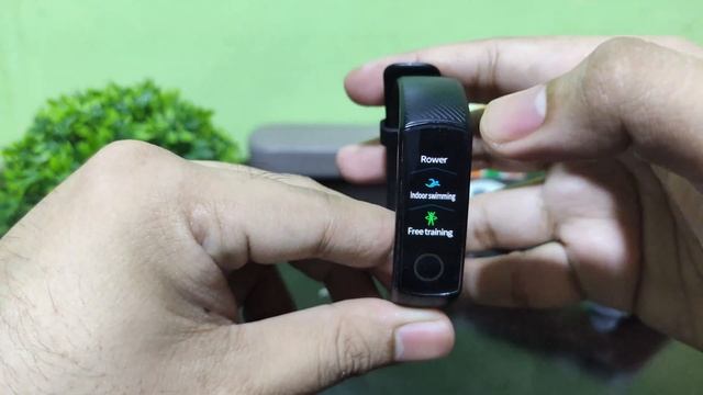 Honor Band 5 Review (The Best Cheap SmartBand!) смотреть онлайн