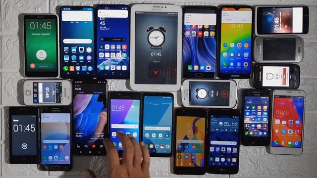 20 phone alarm ringing at same time смотреть онлайн