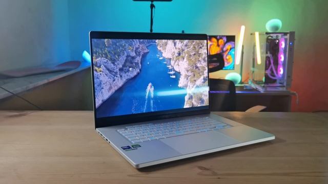 ROG Zephyrus G16 2024 #review del equipo gaming más elegante del momento | GameIt ES смотреть онлайн