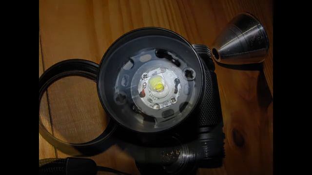 New Edition Convoy C8 Cree XM - L2 U2 - 1A смотреть онлайн