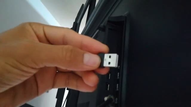Como conectar el MOUSE a la TV sin cables sin programas смотреть онлайн