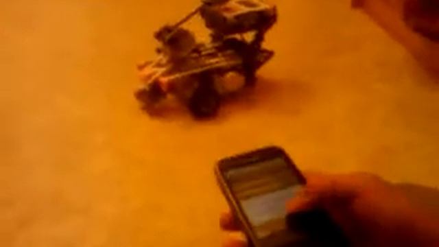 Lego Mindstorms NXT controlled with Android smartphone via Bluetooth смотреть онлайн