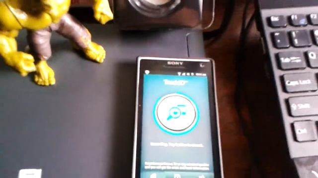 Xperia S Track ID app смотреть онлайн