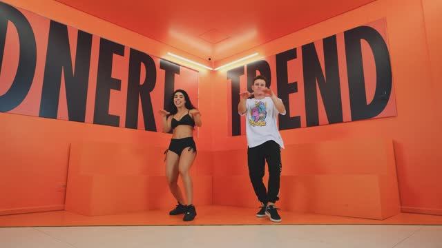 Lights Camera Action Kylie Minogue FitDance Choreography смотреть онлайн