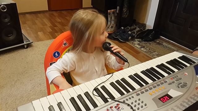 День рождения. 3 годика. (5) смотреть онлайн