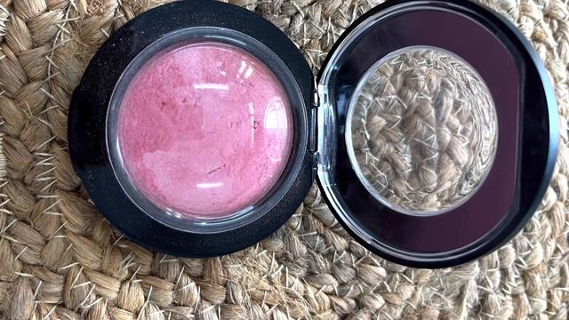MAC mineralize blush DAINTY смотреть онлайн