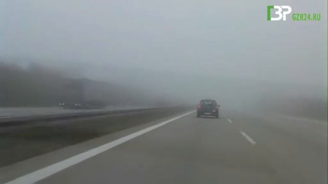 Peugeot на немецком автобане смотреть онлайн