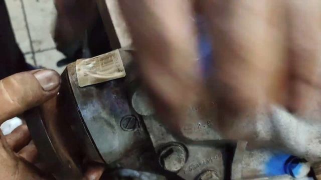 Диагностика переднего редуктора (два способа), разная резина, разорванный демпфер коленвала БМВ Х1 смотреть онлайн