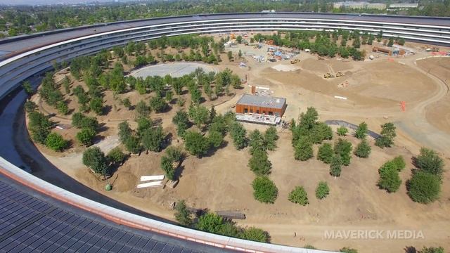 APPLE PARK June 2017 Drone Tour 4K смотреть онлайн