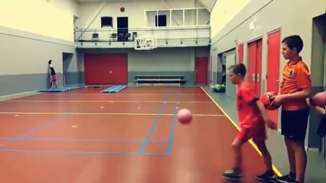 Trick Shots (Created with @Magisto) смотреть онлайн
