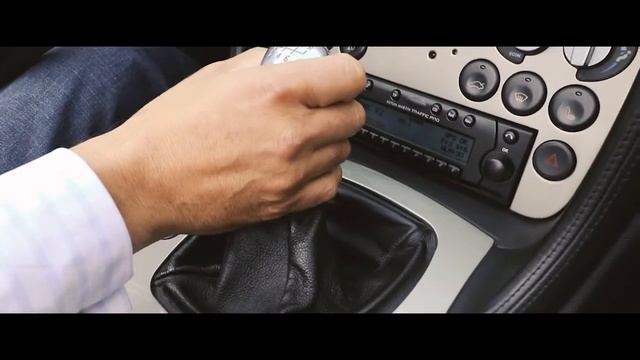 Hexagon Classics Aston Martin DB AR1 смотреть онлайн