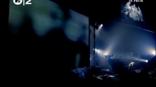 Radiohead - Everything In Its Right Place, Live Paris 2001