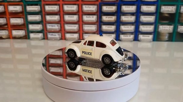 Фольксваген Volkswagen 1200 Police Car № 373 от Corgi Toys