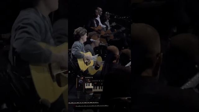 John Mayer - Last Train Home (Acoustic) (NY MSG NIGHT 2 - 02/21/22) смотреть онлайн