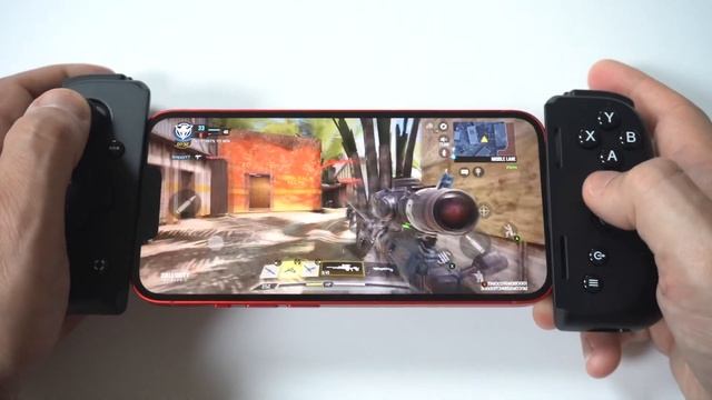 Razer Kishi V2 On Iphone 14 - Work With a Phone Case? смотреть онлайн