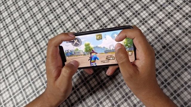 iPhone 11 PUBG 2.2.0 Sensitivity Code 🔥 смотреть онлайн