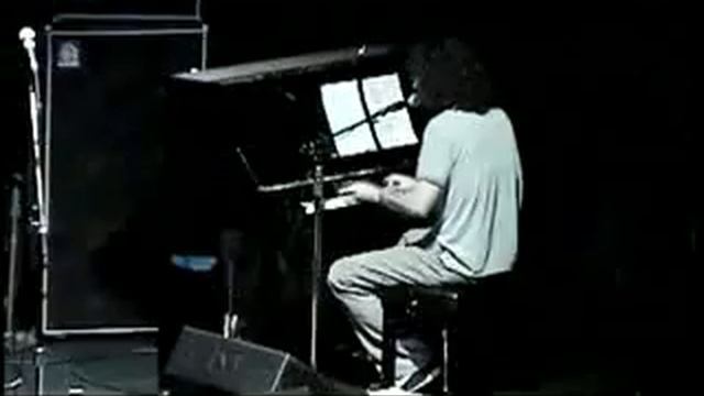 Serj Tankian - Charades смотреть онлайн