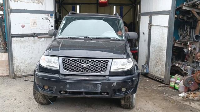 УАЗ ПАТРИОТ 3163 2009 с двигателем ЗМЗ-40905 (40904) заезжает в разборный цех