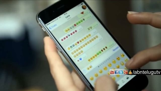 Don't Touch Here | Whatsapp/Android Bug Reality смотреть онлайн