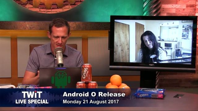 TWiT Live Specials 323: Android O Release смотреть онлайн