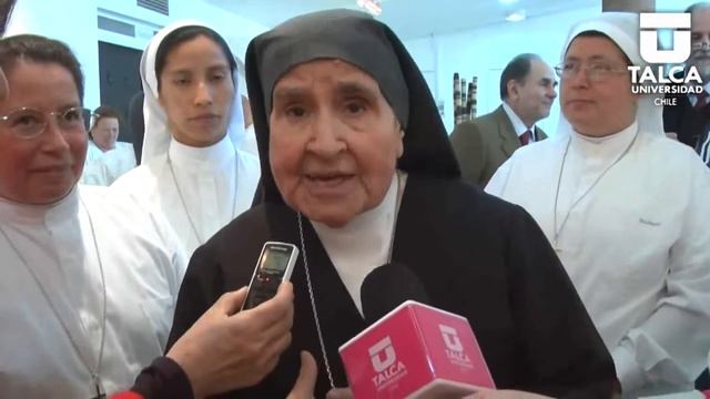 Madre Irene recibió la Medalla 'Abate Juan Ignacio Molina' смотреть онлайн
