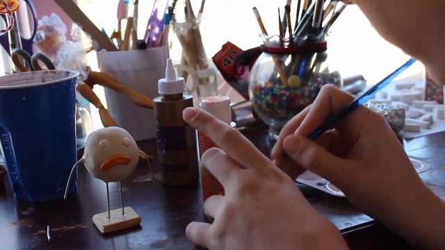 Sculpting and painting the main character from Chuchel | Sparkles смотреть онлайн