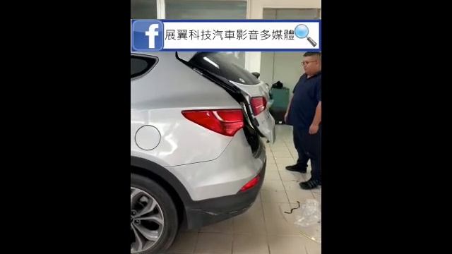 現代. Hyundai Santa Fe.山土匪電動尾門(靜音電吸式)+腳踢感應(選配)(台中.西屯)2021.03.18 смотреть онлайн