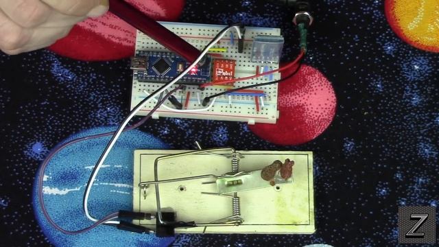 How To Build a ARDUINO Bluetooth Smart Phone Monitored Mouse Trap Tutorial смотреть онлайн