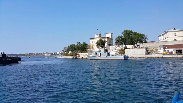 Севастополь, Севастопольская бухта. 1 сентября 2015 г. смотреть онлайн