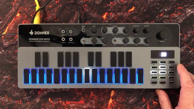 Donner Essential B1 Bass Synth - Massive 1.1.0 UPDATE - Full Walkthrough & Tutorial смотреть онлайн
