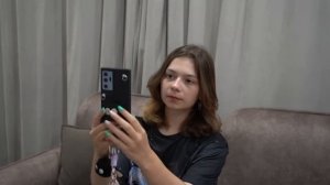 Сербская танцовщица леди вернулась!