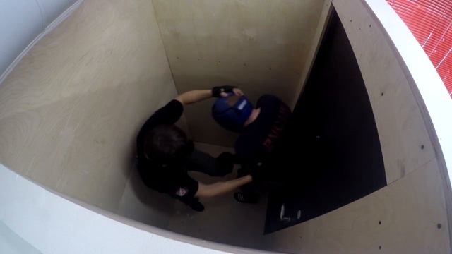 Бой в малом лифте. Показывает Юрий Шешуков смотреть онлайн